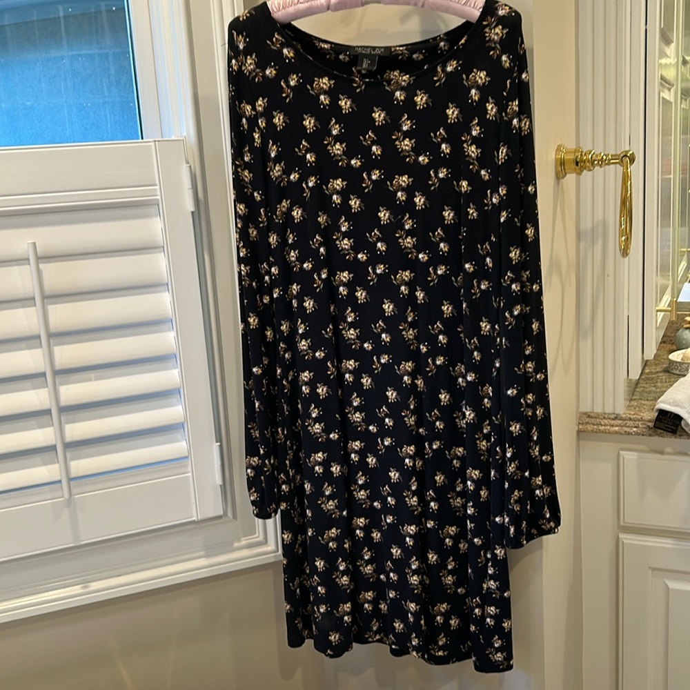 Beautiful easy to wear black dress